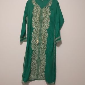 Pakistani/ Indian Kurta